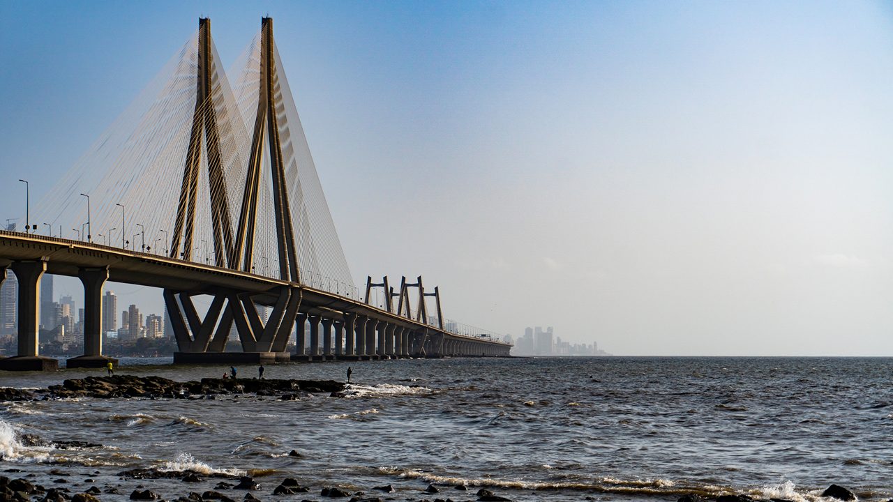 10 MUST VISIT PLACES IN MUMBAI